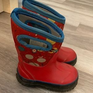 Great condition Bogs winter boots!